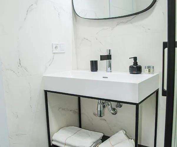 Laura Campanar Apartman